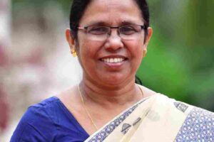 Read more about the article Hero health minister saves 35 million lives from coronavirus in the state of Kerala!